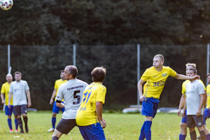 Fussball_02.10-2-von-36