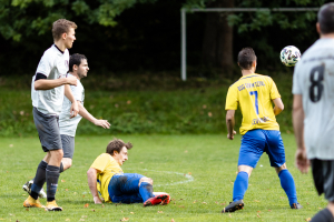 Fussball_02.10-20-von-36
