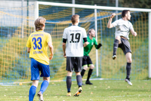 Fussball_02.10-3-von-36