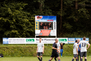 Fussball_02.10-34-von-36