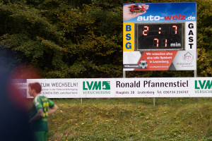 Fussball_23.10-11-von-13